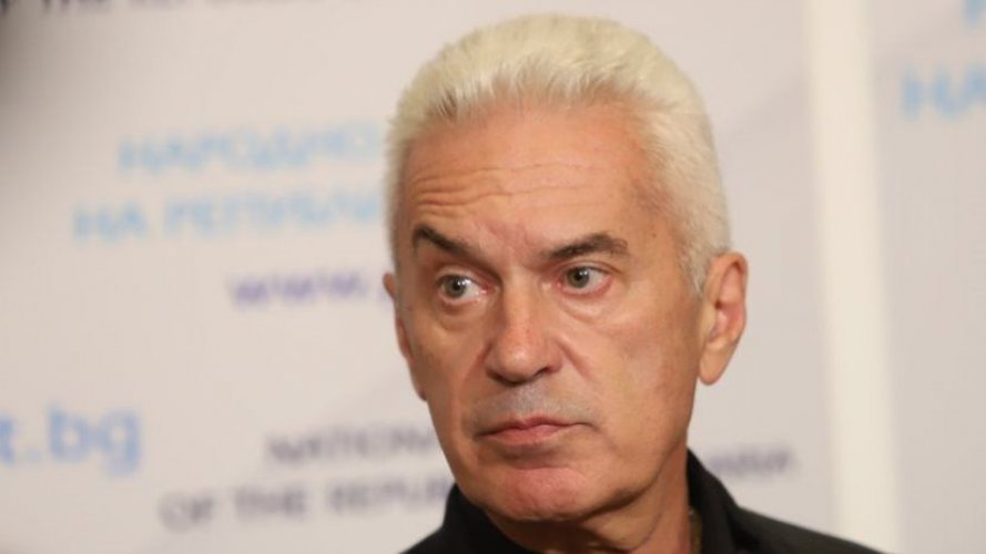 Волен Сидеров обвинен прокуратурой в том, что подстрекал нарушать меры против эпидемии